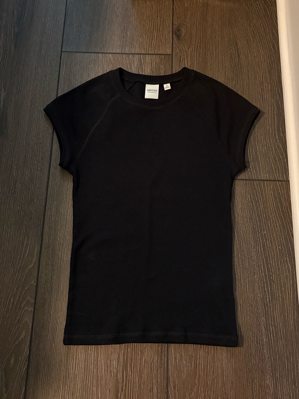 NWOT Aritzia Homestretch top